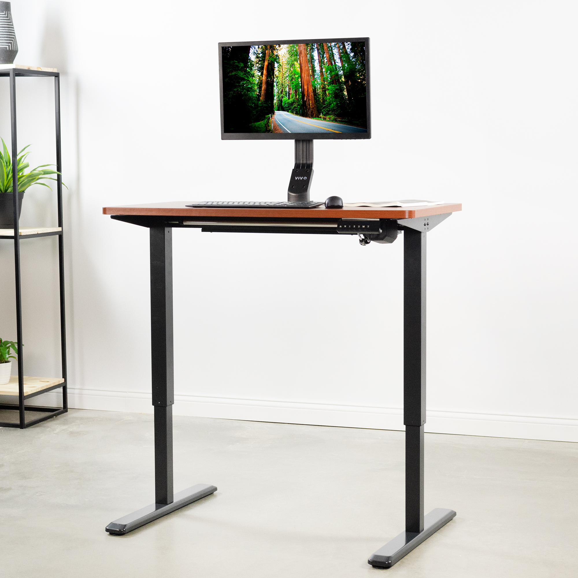 Wooden Best Sit Stand Desk Frames with Wall Mounted Monitor