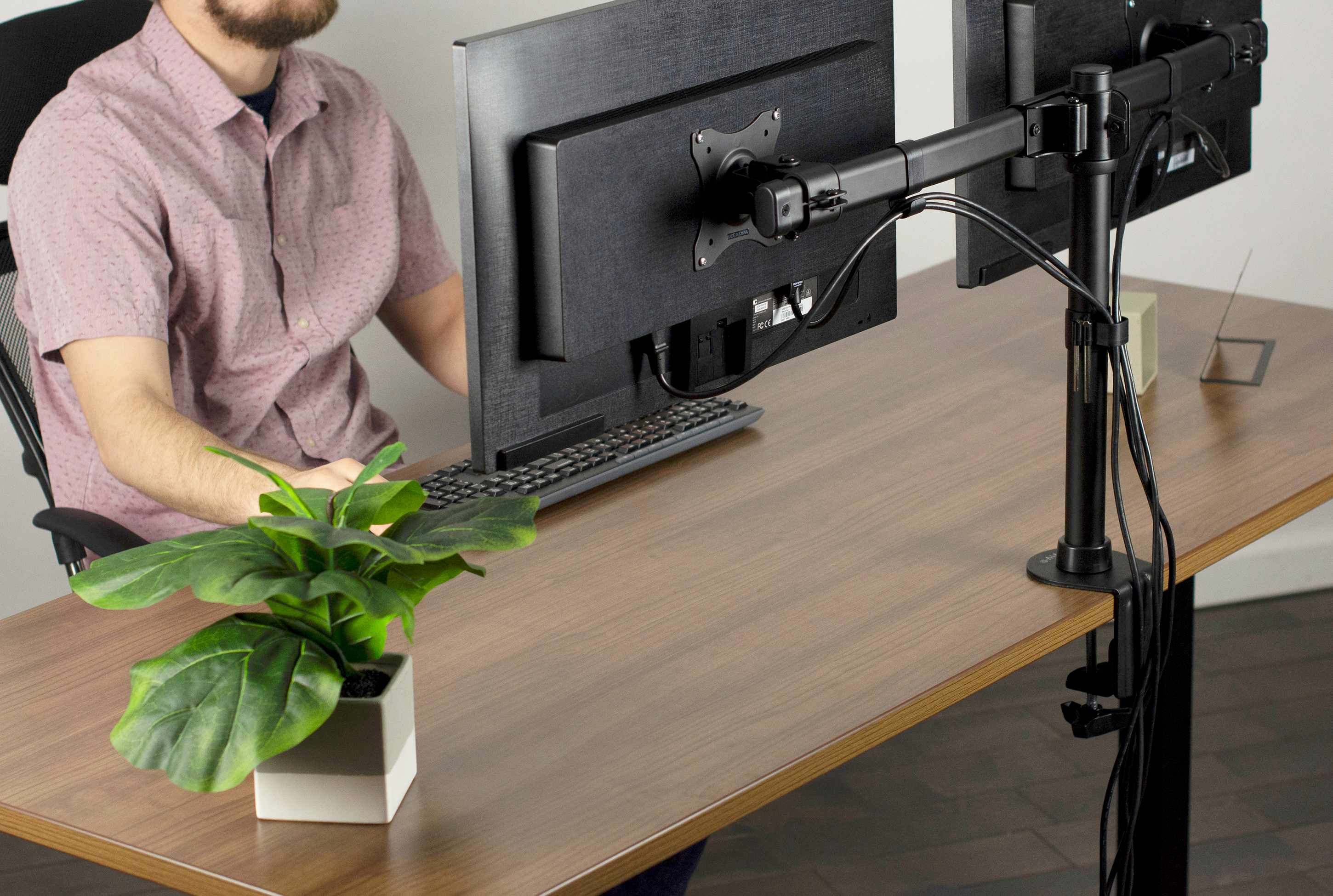 Monitor Arm Desk Mount For Samsung Curved - How To Mount Samsung 32'' Curved Monitor